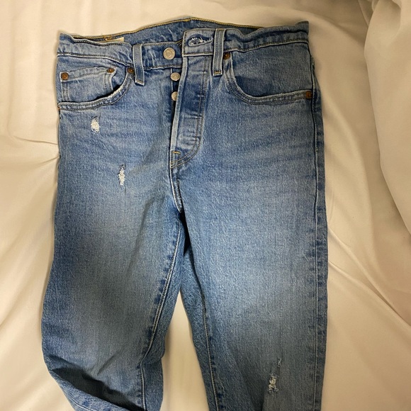 Levi’s 501 Skinny Jean - Picture 2 of 4